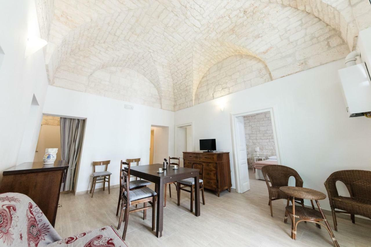 オストゥーニ A Casa Di Francescaヴィラ エクステリア 写真